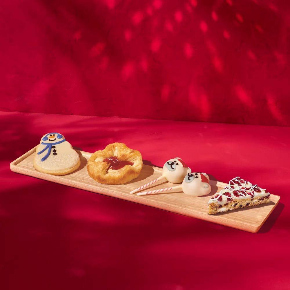Starbucks Holiday Menu 2025 Hello Kitty